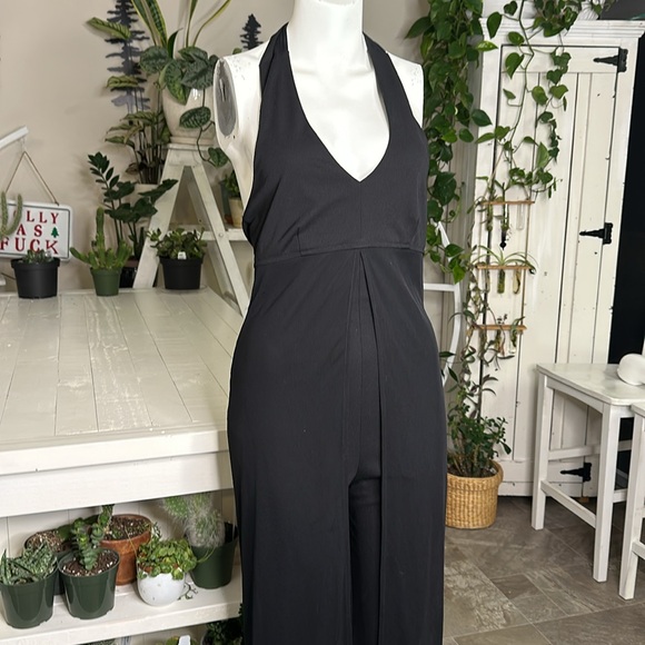 Connected apparel size 4 halter top jumpsuit with billy chiffon overlay NWOT - Picture 6 of 14